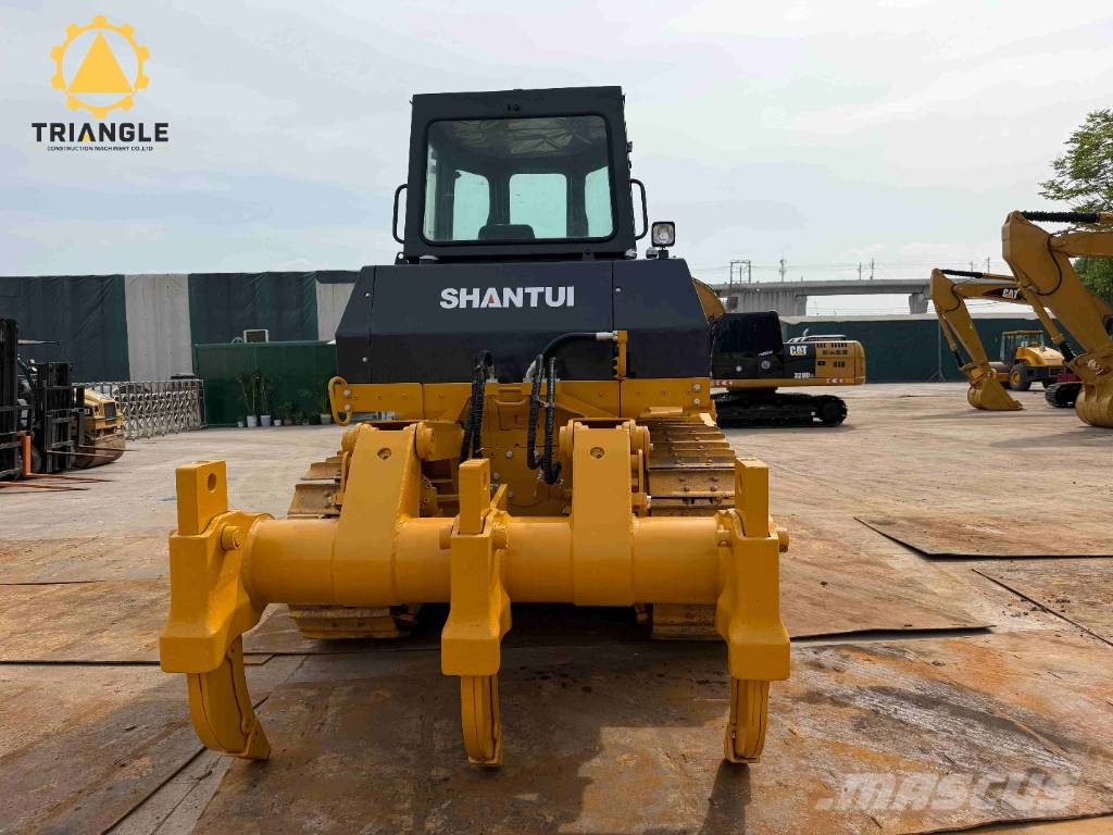Shantui SD 22 Bulldozer
