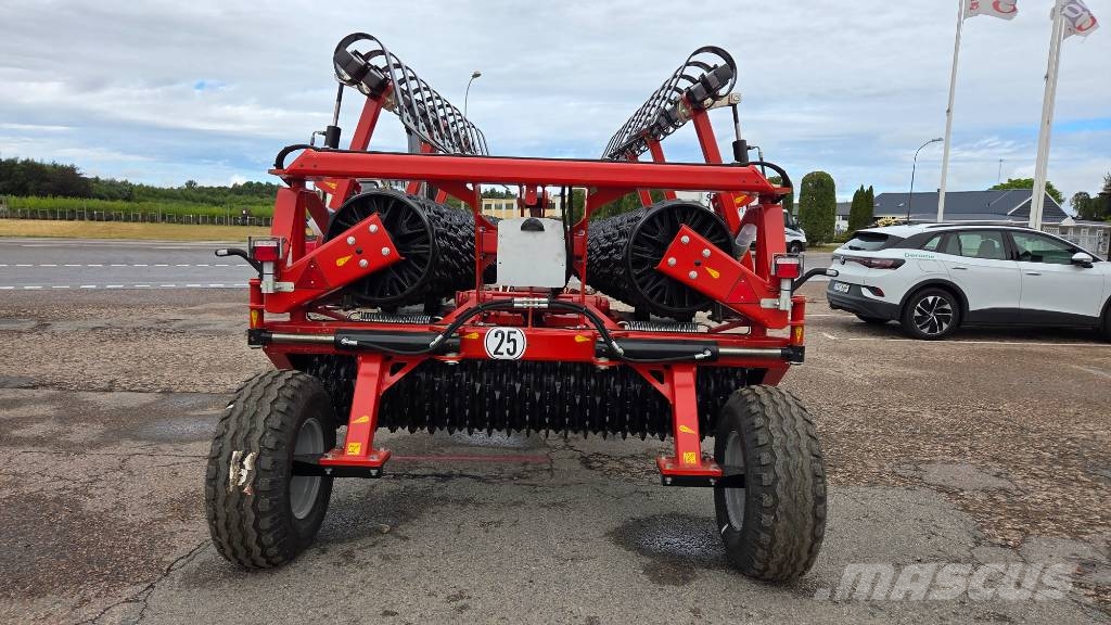 Kverneland Actiroll 830 Walsen