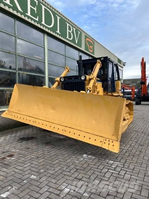 Komatsu D 85 P-18 Bulldozer