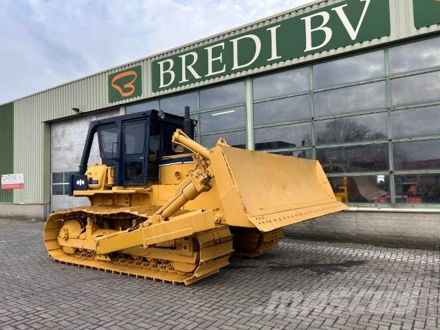 Komatsu D 85 P-18 Bulldozer