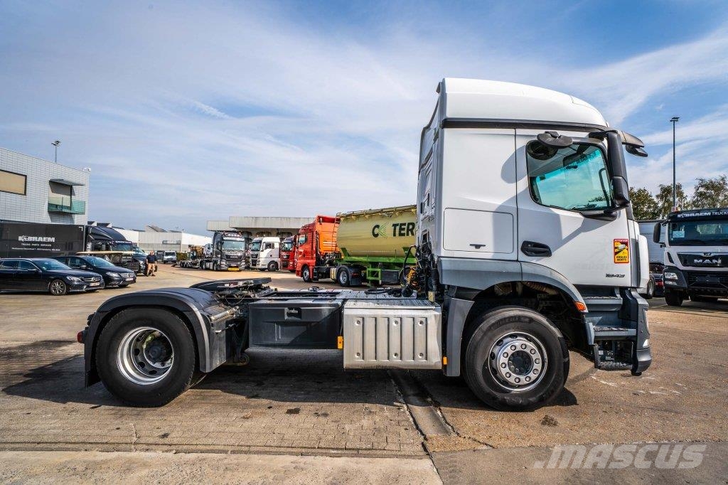 Mercedes-Benz AROCS 1843 LS ( NO ACTROS) Trekkers