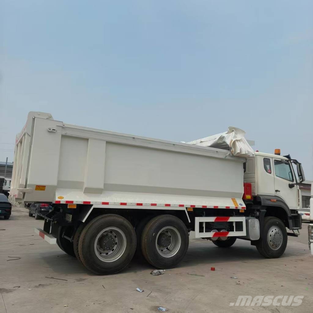 Sinotruk Honan مقطوروات مسطحة/مفصلية الجوانب