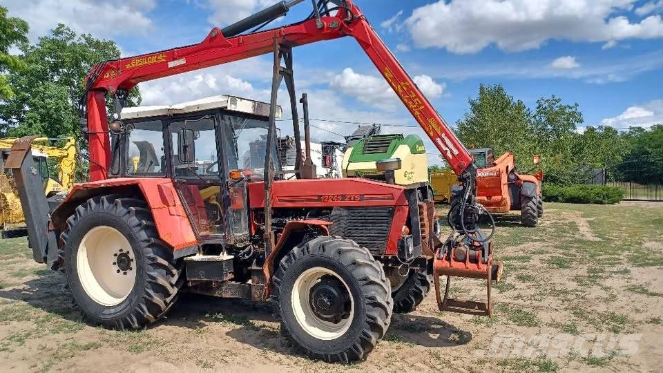 Zetor 12245 Forsttraktoren