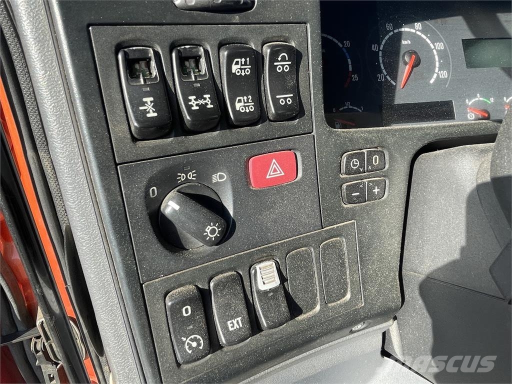 Scania R500 6x4 شاحنات قلابة
