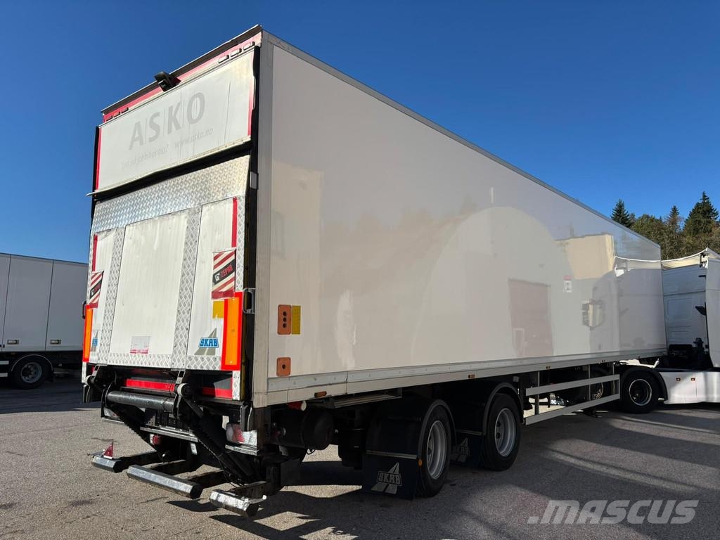HFR SK20 2 BPW AXLE + LIFTING AXLE + THERMO KING SLXi Semi remorque frigorifique
