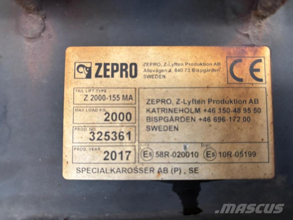 HFR SK20 2 BPW AXLE + LIFTING AXLE + THERMO KING SLXi Semi remorque frigorifique