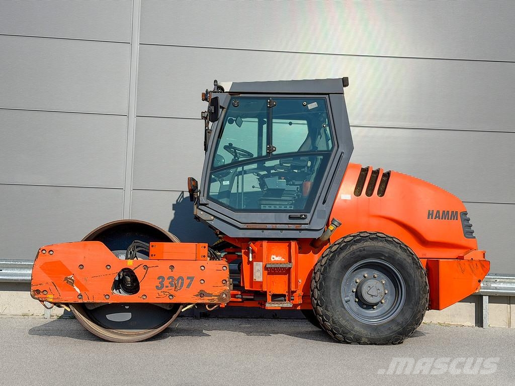 Hamm 3307 單輪滾壓機