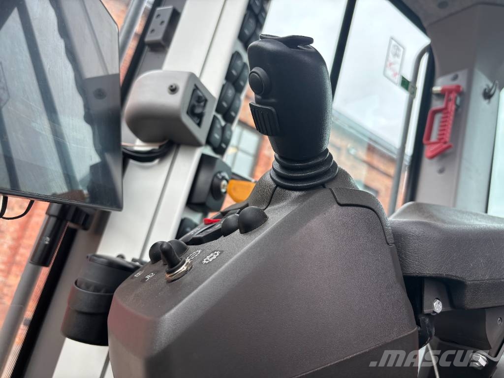 Volvo L60 H 276 Timmar Kolesni nakladalci
