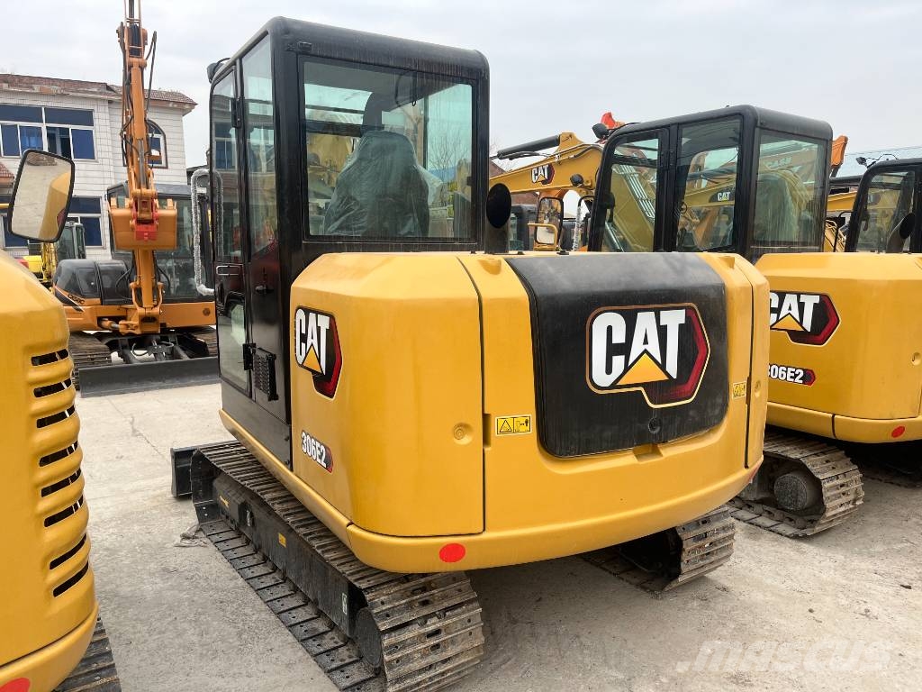 CAT 306E2 Mini bagri <7t