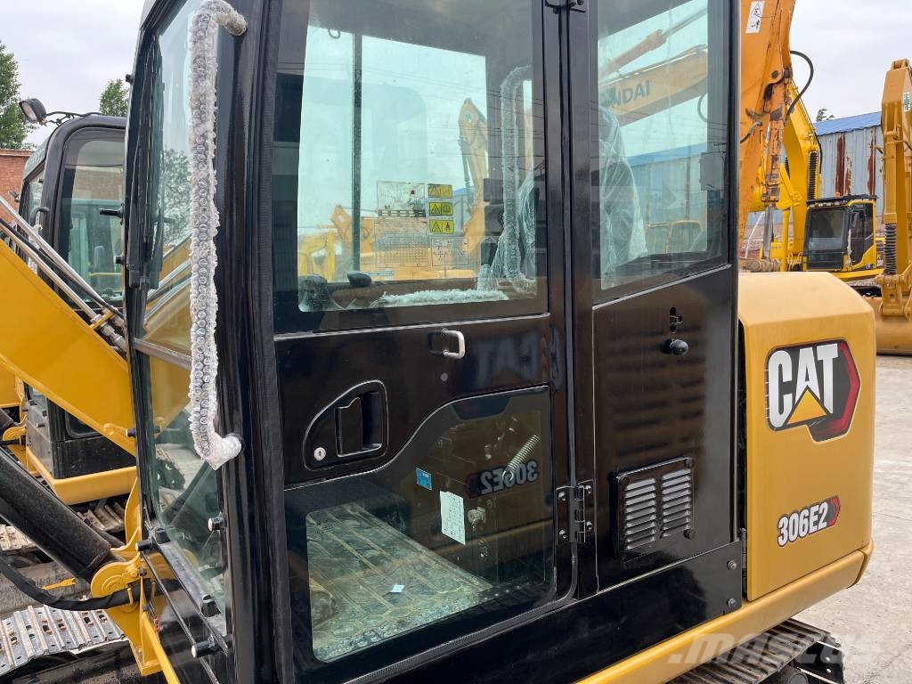 CAT 306E2 Mini bagri <7t