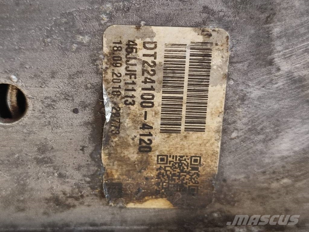  Radiator unit 332/V8088 JCB 332/V8088 JCB Radiateurs
