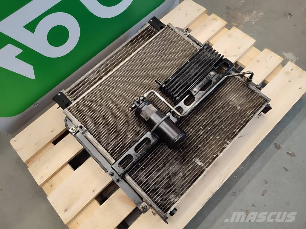  Radiator unit 332/V8088 JCB 332/V8088 JCB Radiateurs