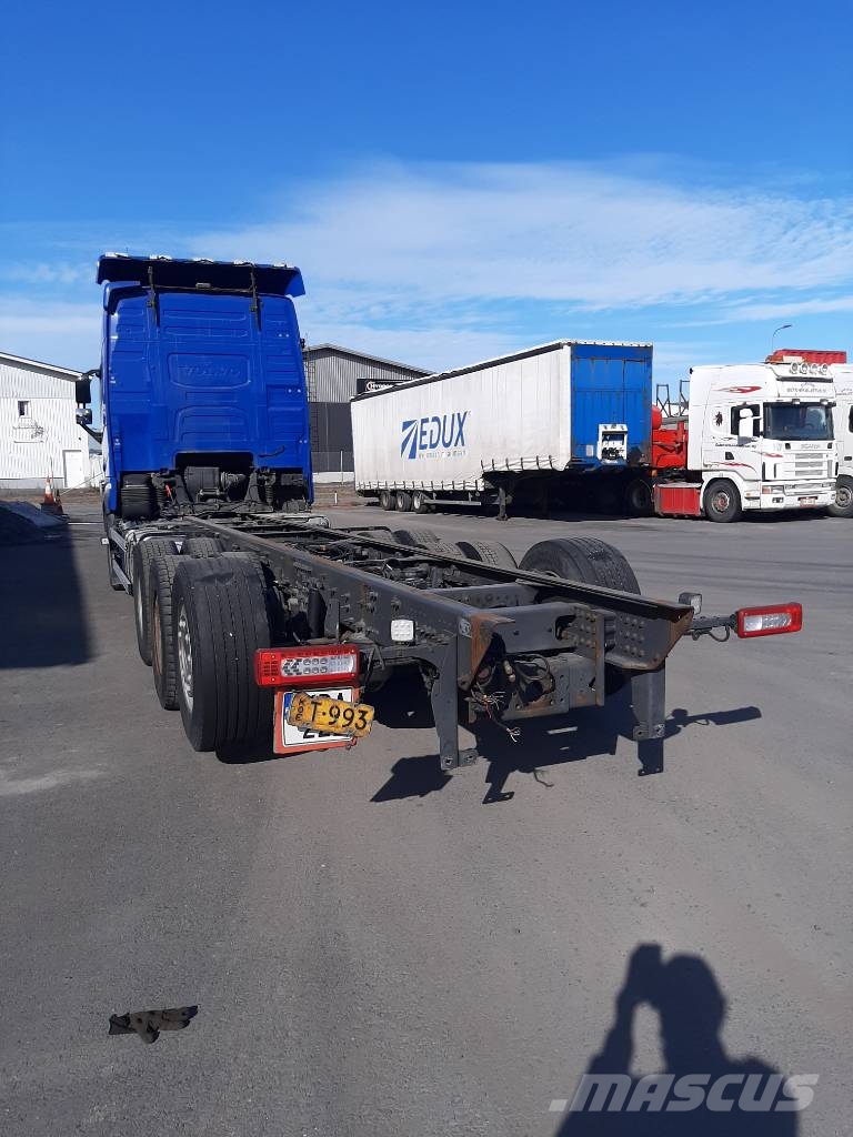 Volvo FH 13 Kamioni-šasije