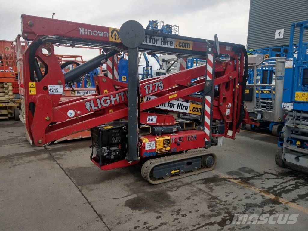 Hinowa Lightlift 17.75 III S Plataformas con brazo de elevación manual