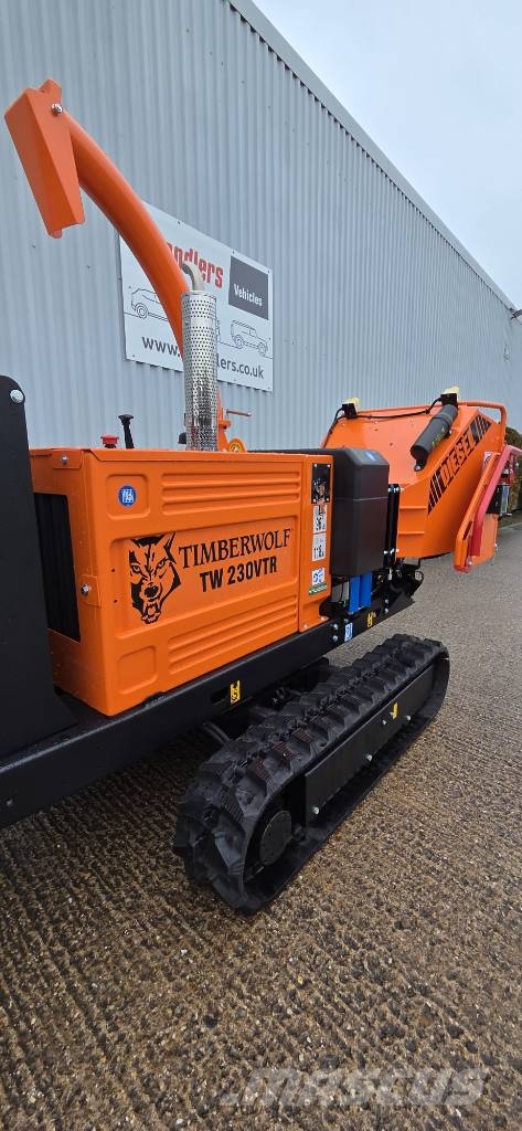 Timberwolf TW230VTR Haketuskoneet