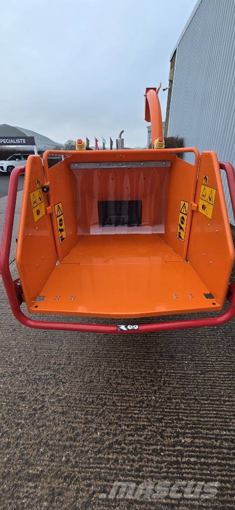 Timberwolf TW230VTR Haketuskoneet