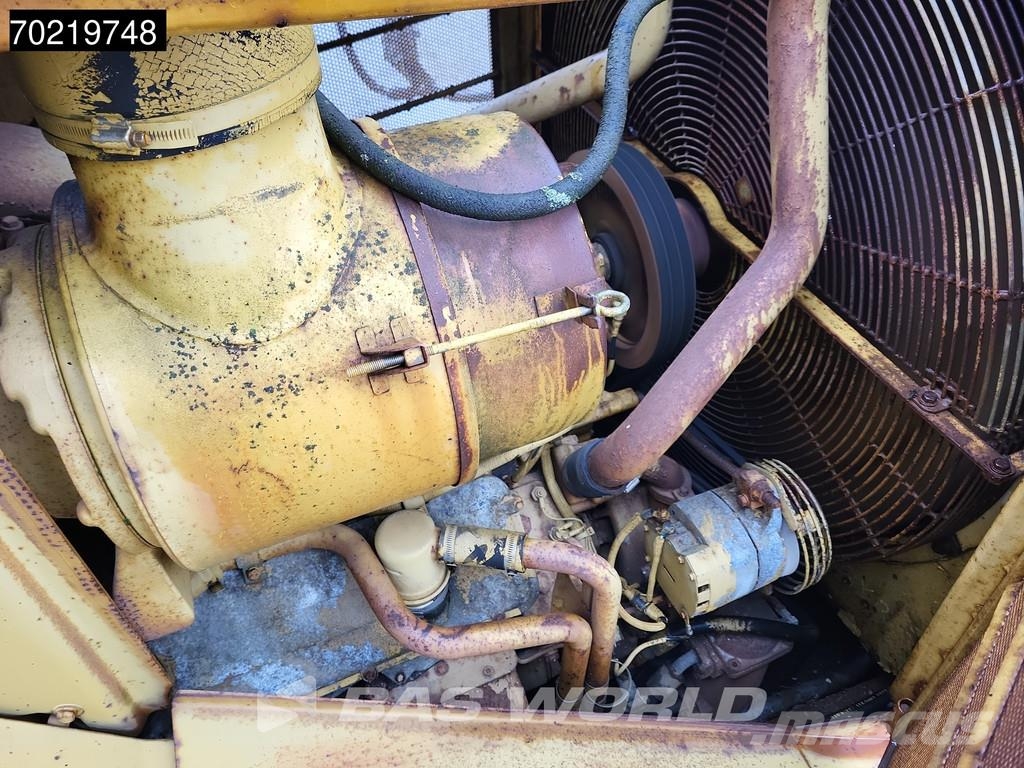 CAT D8 L Buldožerji goseničarji