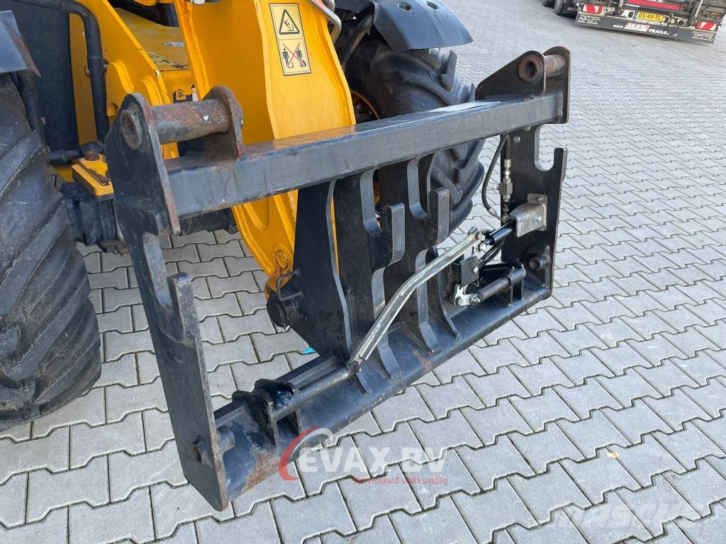 JCB 527-58 Agri Plus Télescopique agricole