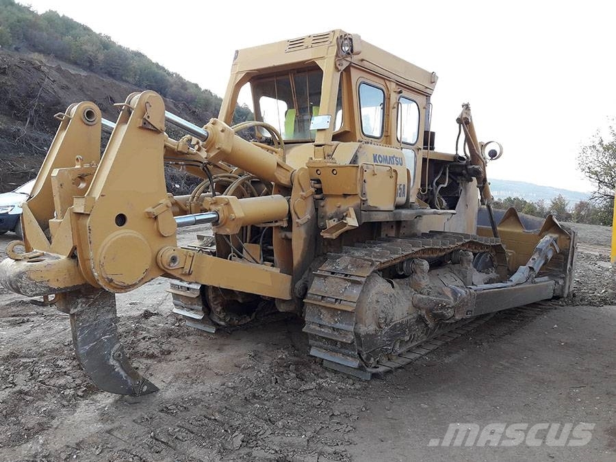 Komatsu D 155 A-1 Spycharki gąsienicowe