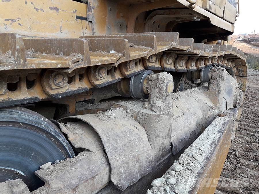 Komatsu D 155 A-1 Spycharki gąsienicowe