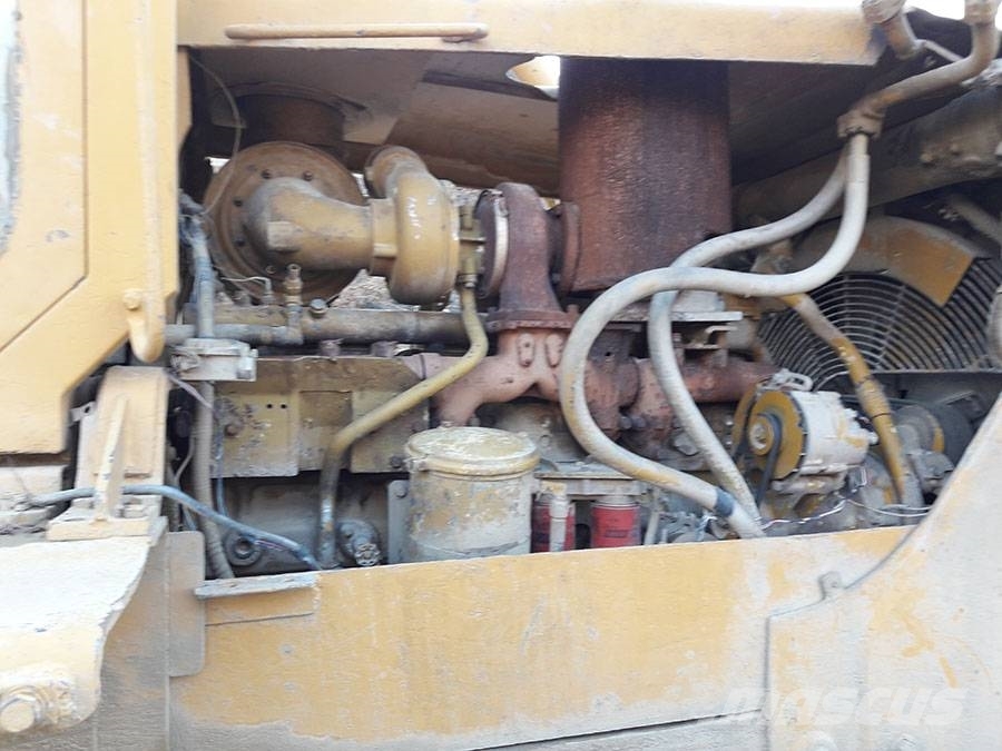 Komatsu D 155 A-1 Spycharki gąsienicowe