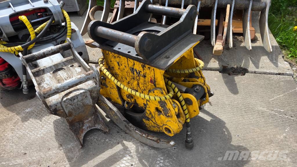 Sany SY 155 U Vikšriniai ekskavatoriai