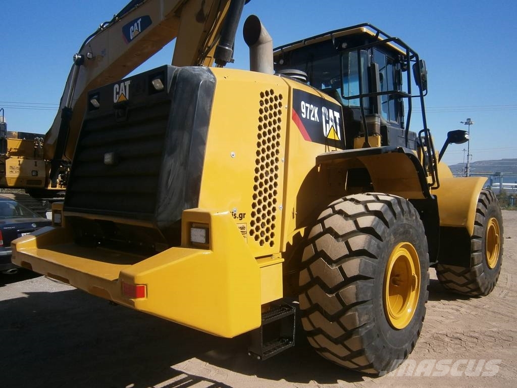 CAT 972 K Gumikerekes homlokrakodók