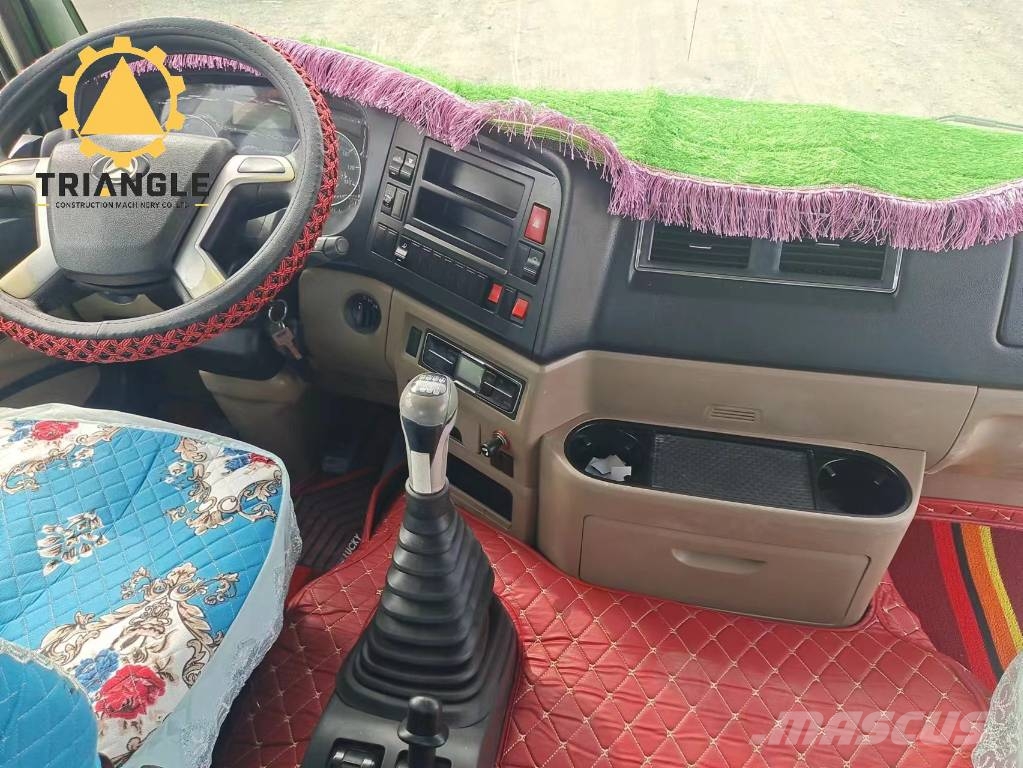 Sinotruk HOWO 商用底盤車