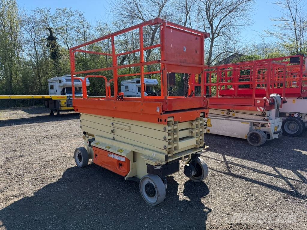 JLG 3246 ES 剪叉式升降机