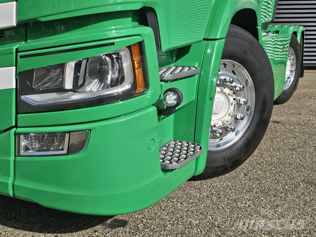 Scania R450 6x2/4 / LIFT STEERING AXLE / RETARDER /FULL A Vlačilci