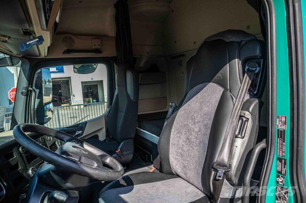 Mercedes-Benz ACTROS 1845 LS Prime Movers