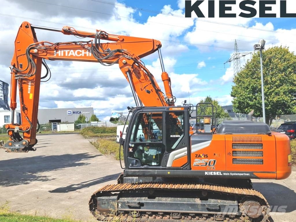 Hitachi ZX 250 LCN-7 Rupsgraafmachines