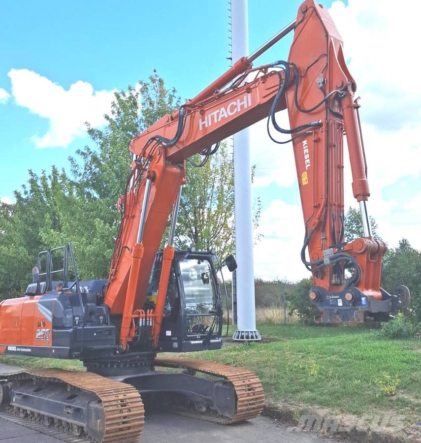 Hitachi ZX 250 LCN-7 Rupsgraafmachines