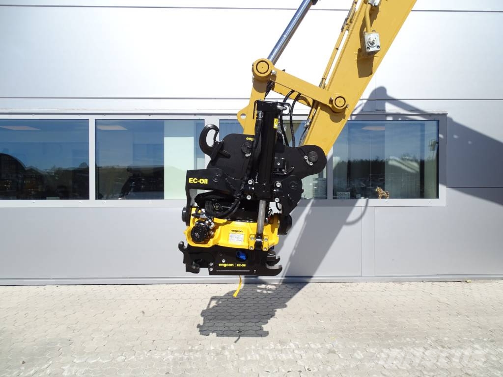 CAT 313 GC Pelle sur chenilles