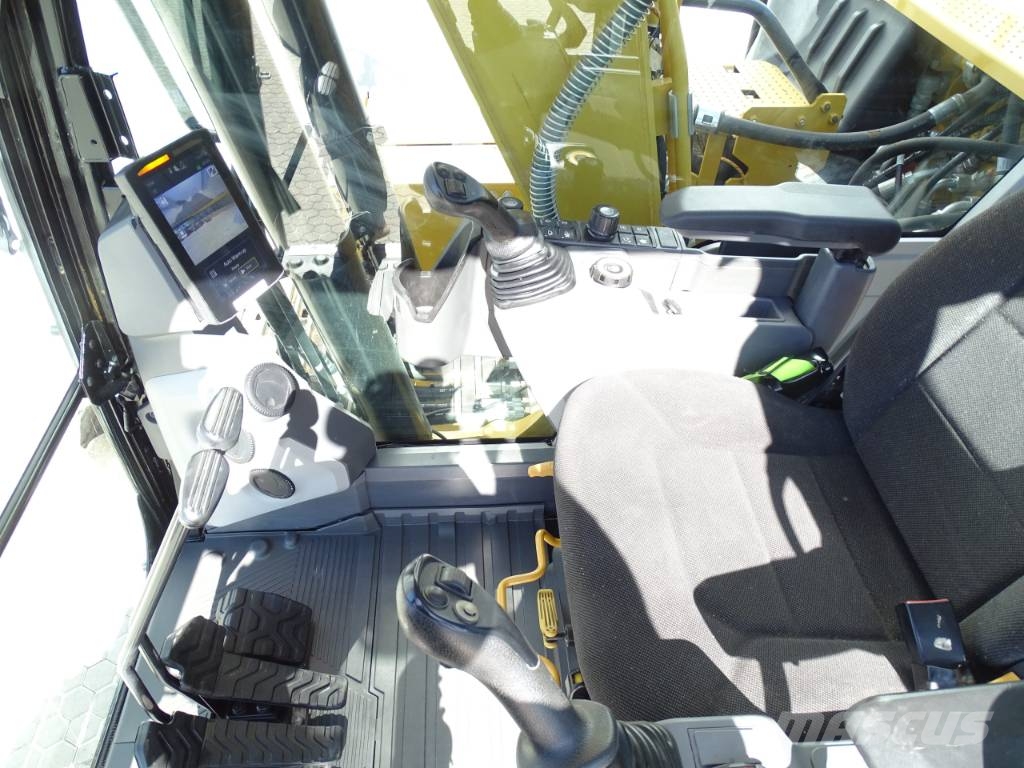 CAT 313 GC Pelle sur chenilles