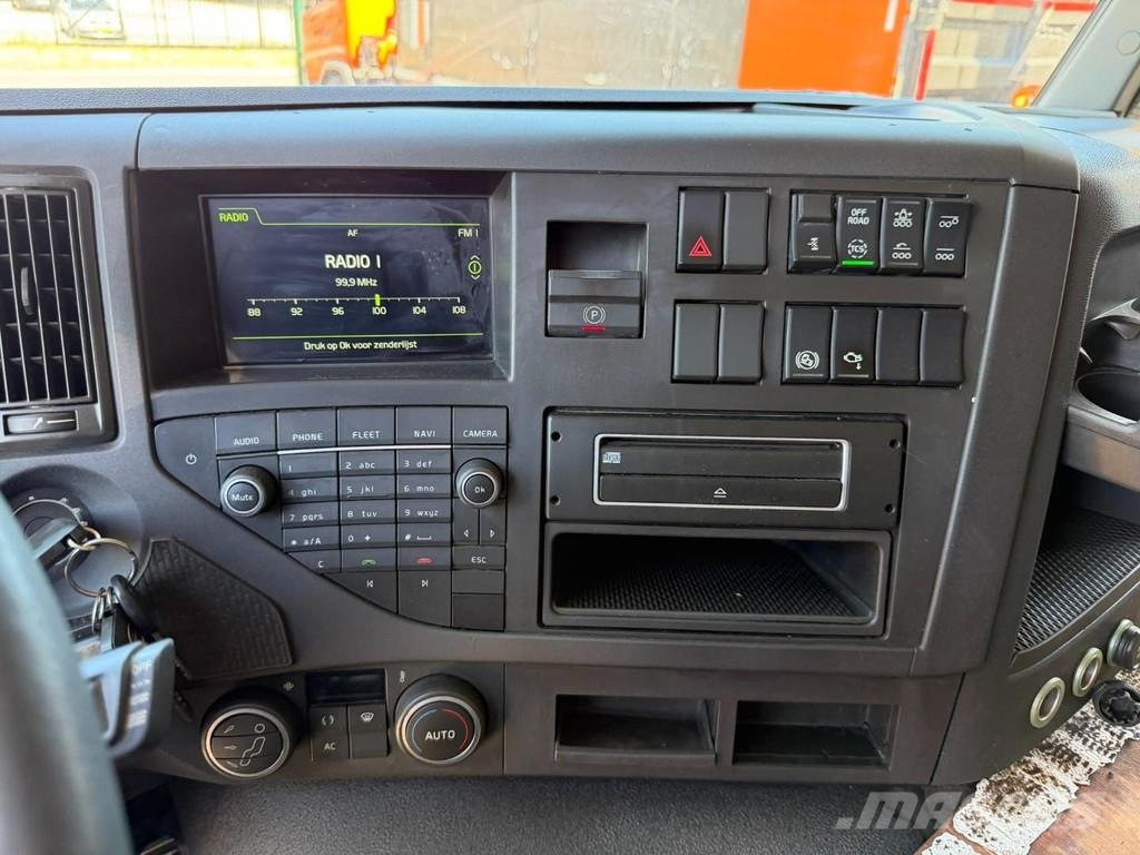 Volvo FMX 420 8X4 + CRANE PALFINGER PK22.001 L TEC (17m! Polovne dizalice za sve terene
