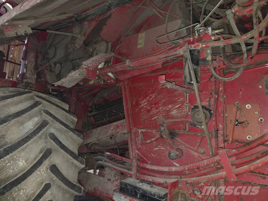 Case IH 2388 Комбайни