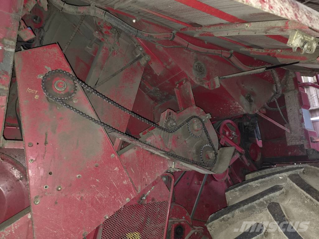Case IH 2388 Комбайни
