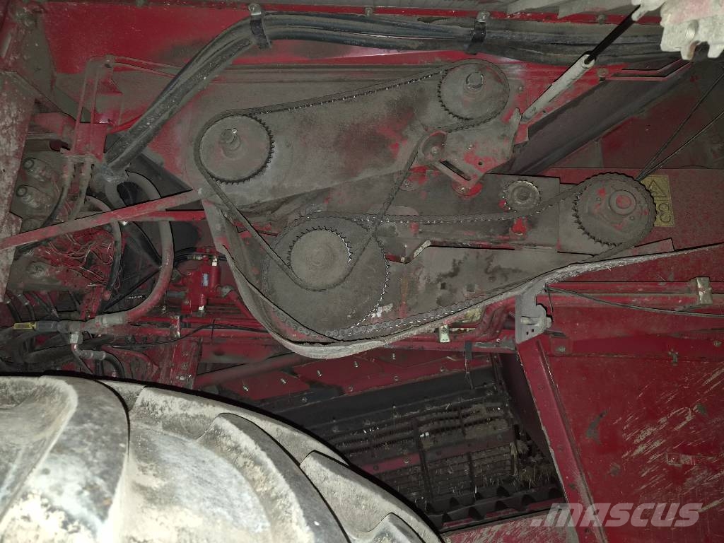Case IH 2388 Комбайни