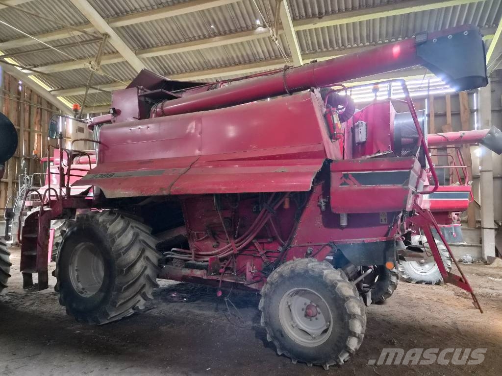 Case IH 2388 Комбайни