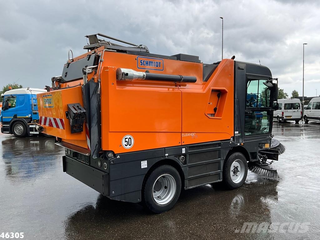 Schmidt Cleango 500 Compact Euro 6 with 3-rd brush Ielu tīrāmās mašīnas