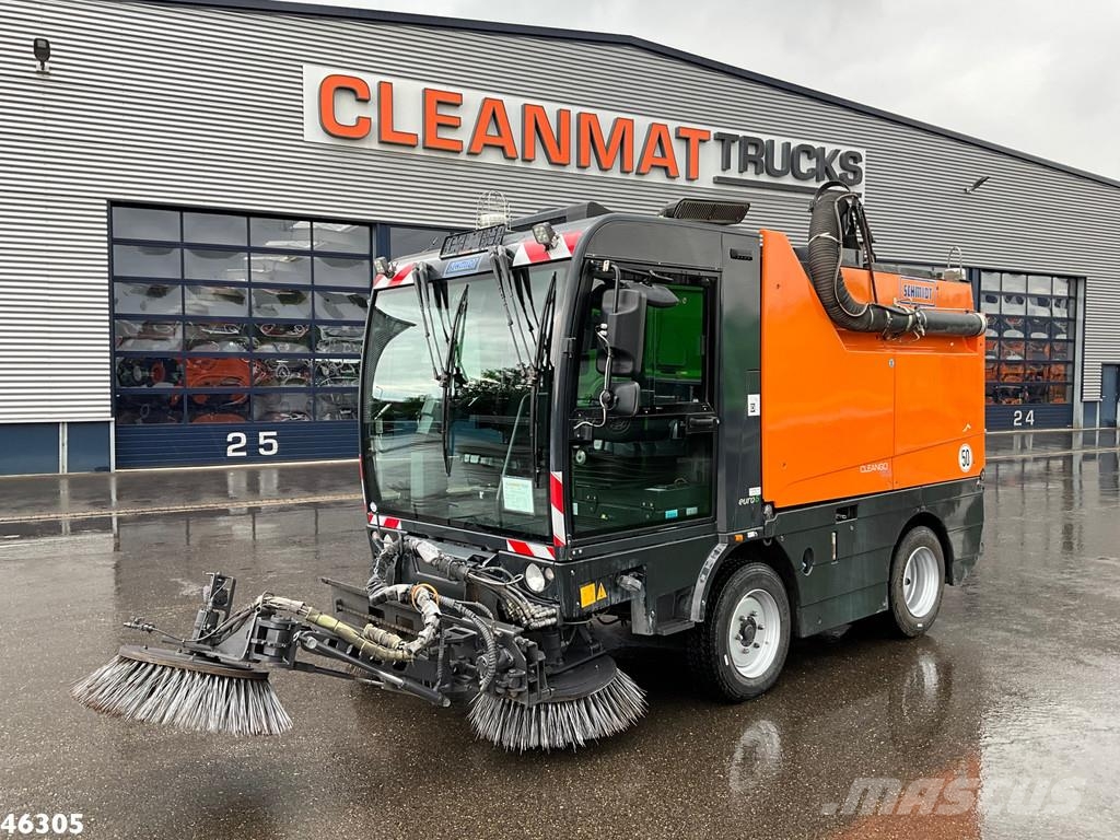 Schmidt Cleango 500 Compact Euro 6 with 3-rd brush Ielu tīrāmās mašīnas