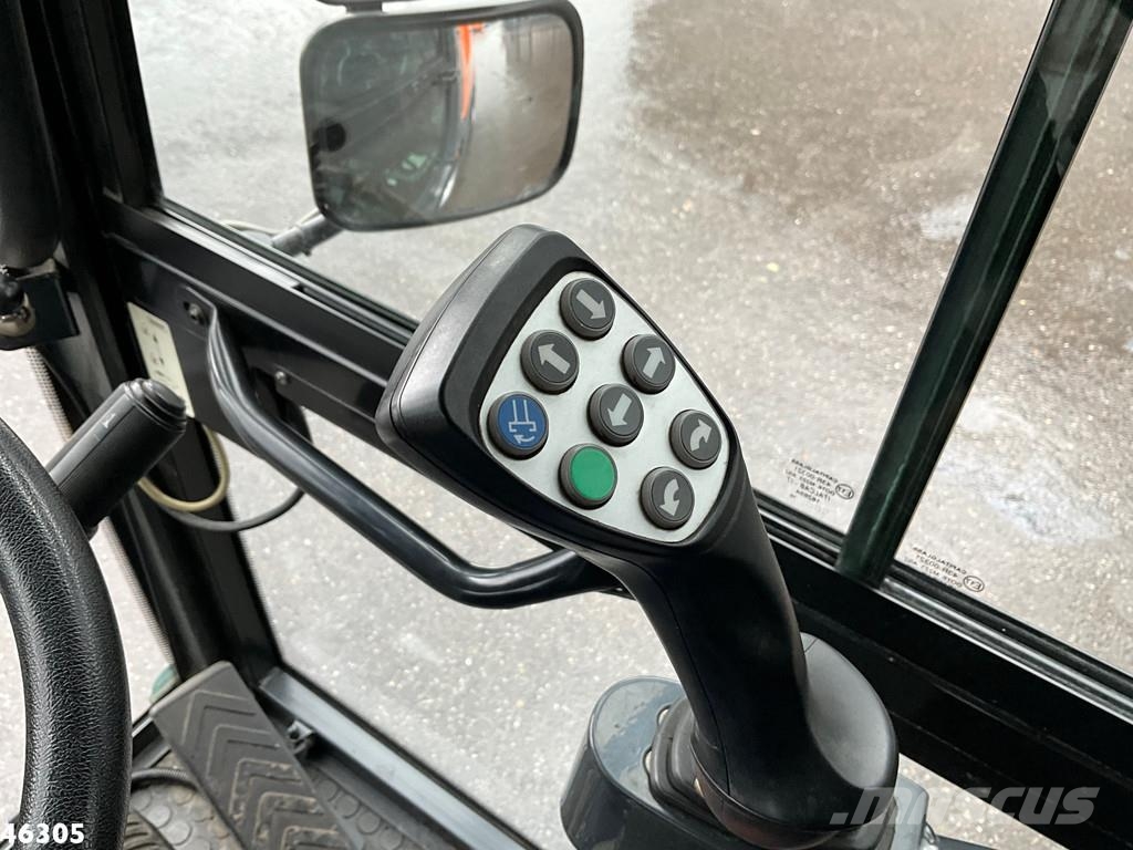 Schmidt Cleango 500 Compact Euro 6 with 3-rd brush Ielu tīrāmās mašīnas