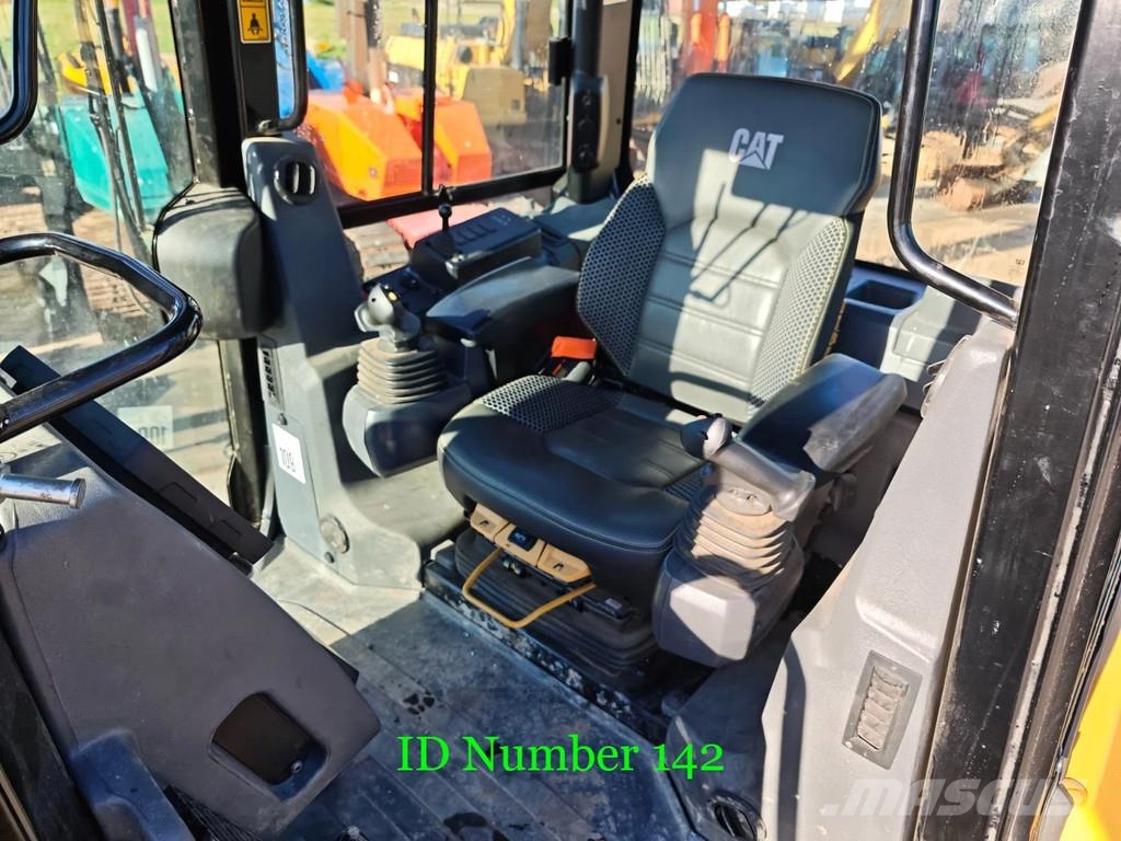 CAT D4 LGP 788 Hours Laser Preperation German Machine! Rupsdozers