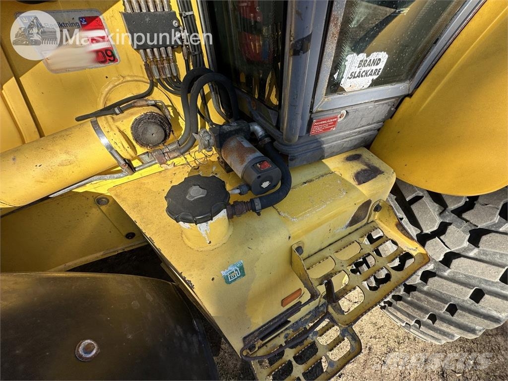New Holland LB 115 Backhoe