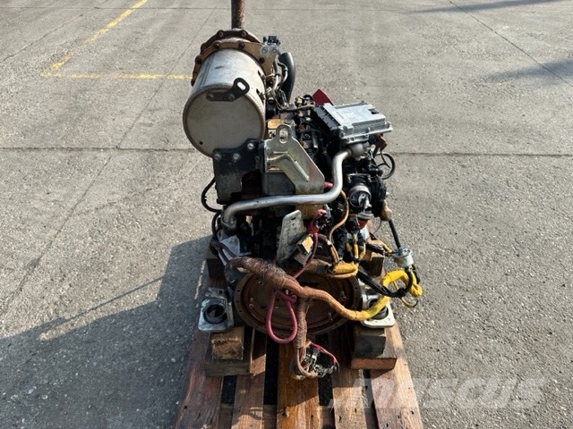 Liebherr L 508 C Yanmar 4TNV98C Motoren
