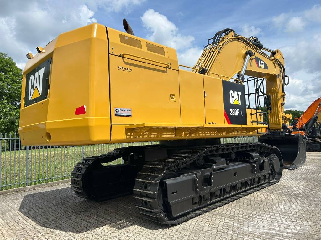 CAT 390 F L hammer lines - new undercarriage Raupenbagger