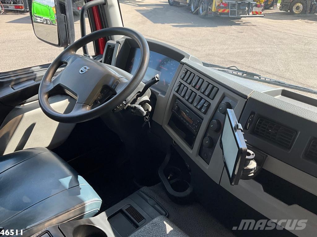 Volvo FE 320 Euro 6 HMF 26 Tonmeter laadkraan Kranen voor alle terreinen
