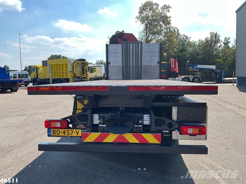 Volvo FE 320 Euro 6 HMF 26 Tonmeter laadkraan Kranen voor alle terreinen