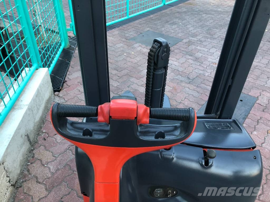 Linde L 12 V-3108 OB Ročni električni viličar